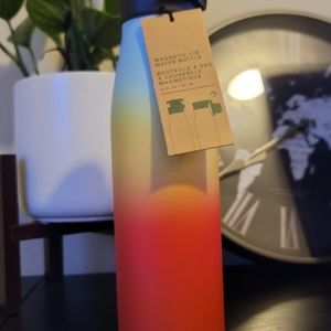 Starbucks *Rare!* Stainless Steel Pride Ombre Water Bottle Magnetic Lid 20oz